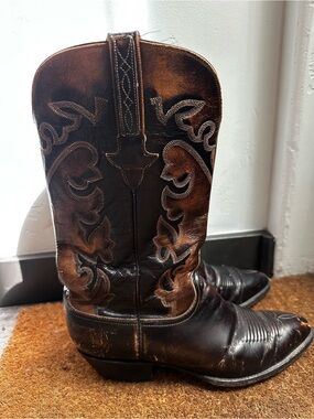 Lucchese Men's Cowboy Boots 11